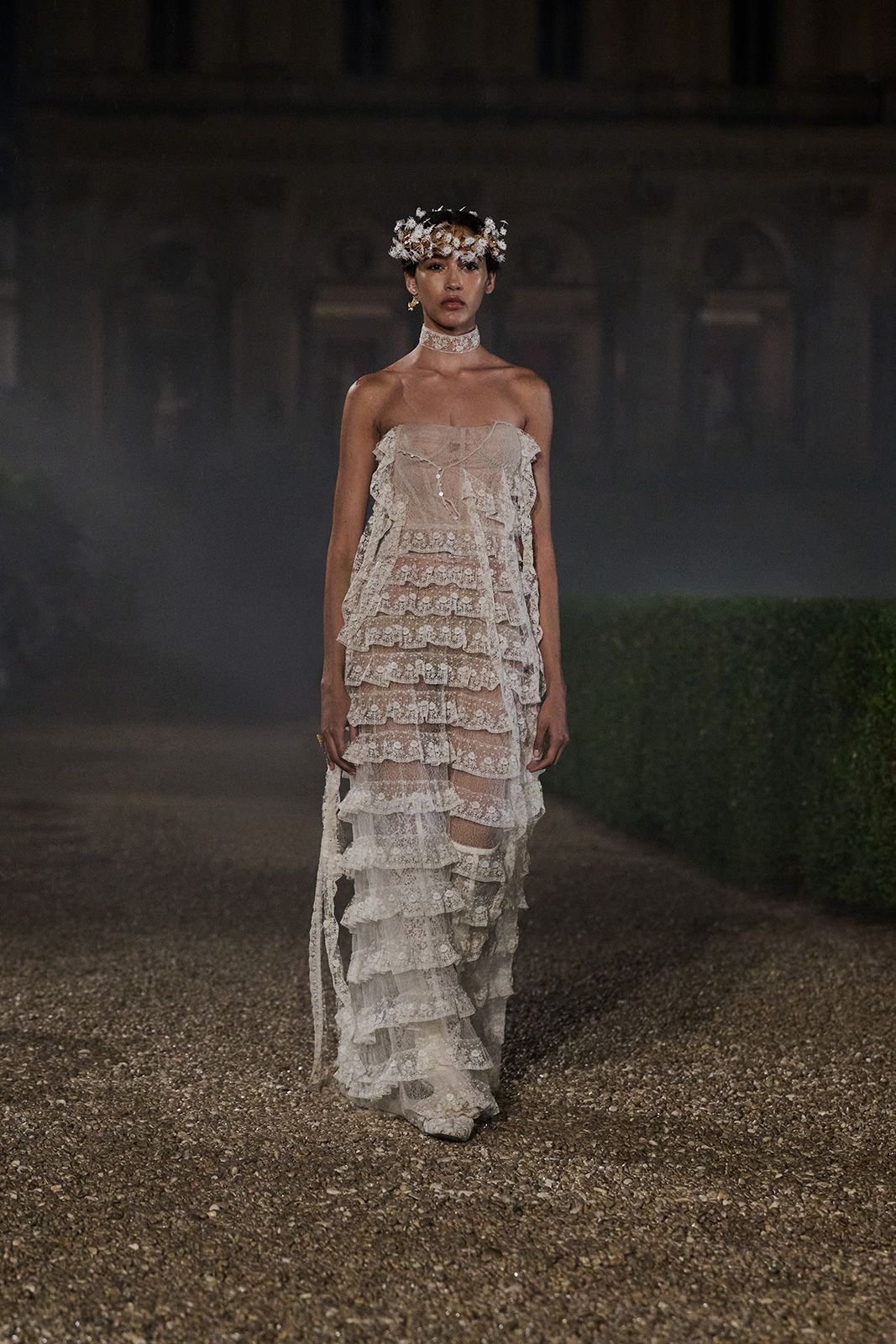 DIOR-CRUISE-26_3.jpg