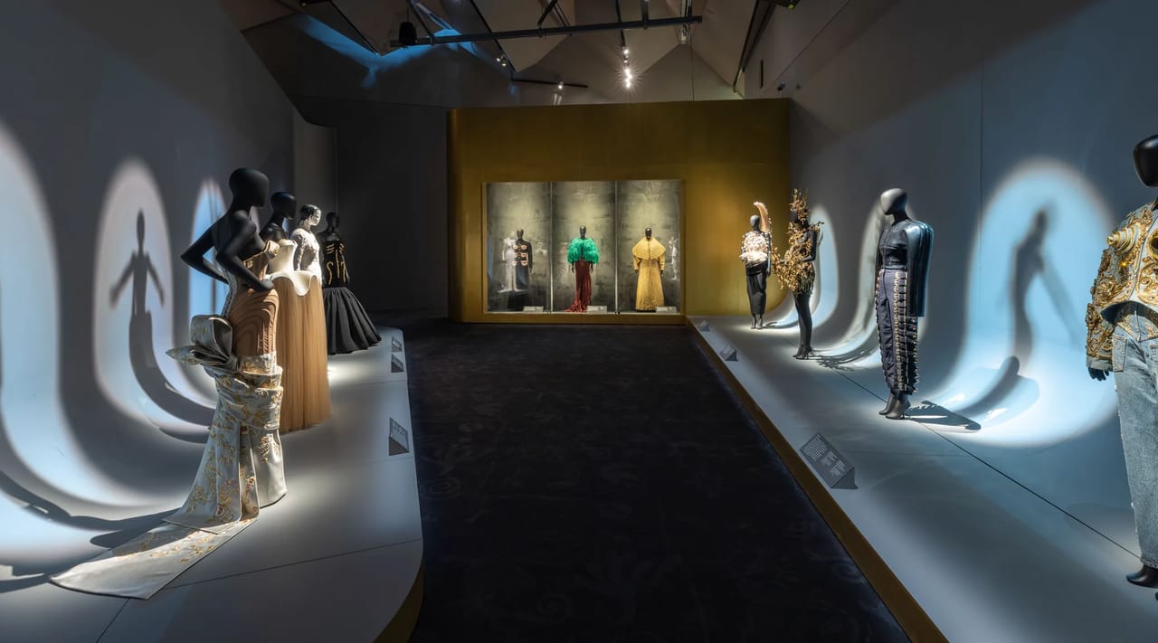 metal-schiaparelli-06.webp
