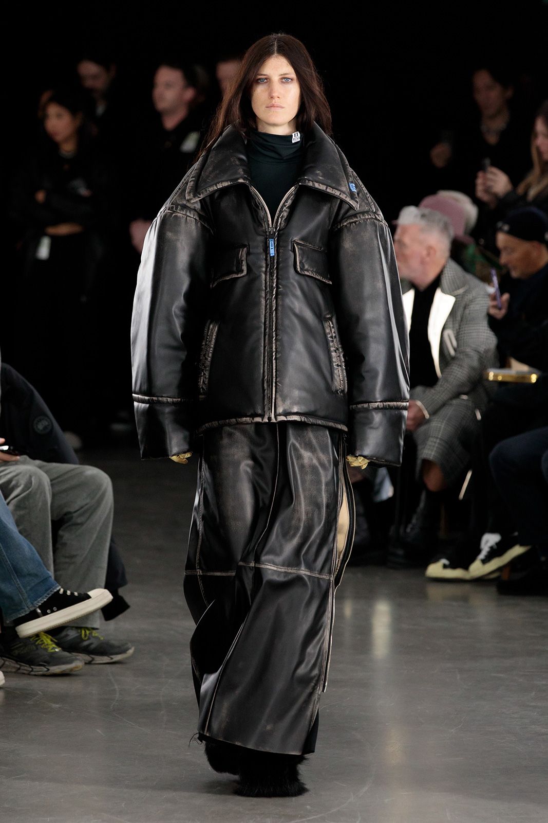 Maison Mihara Yasuhiro F W 2023 58.jpg