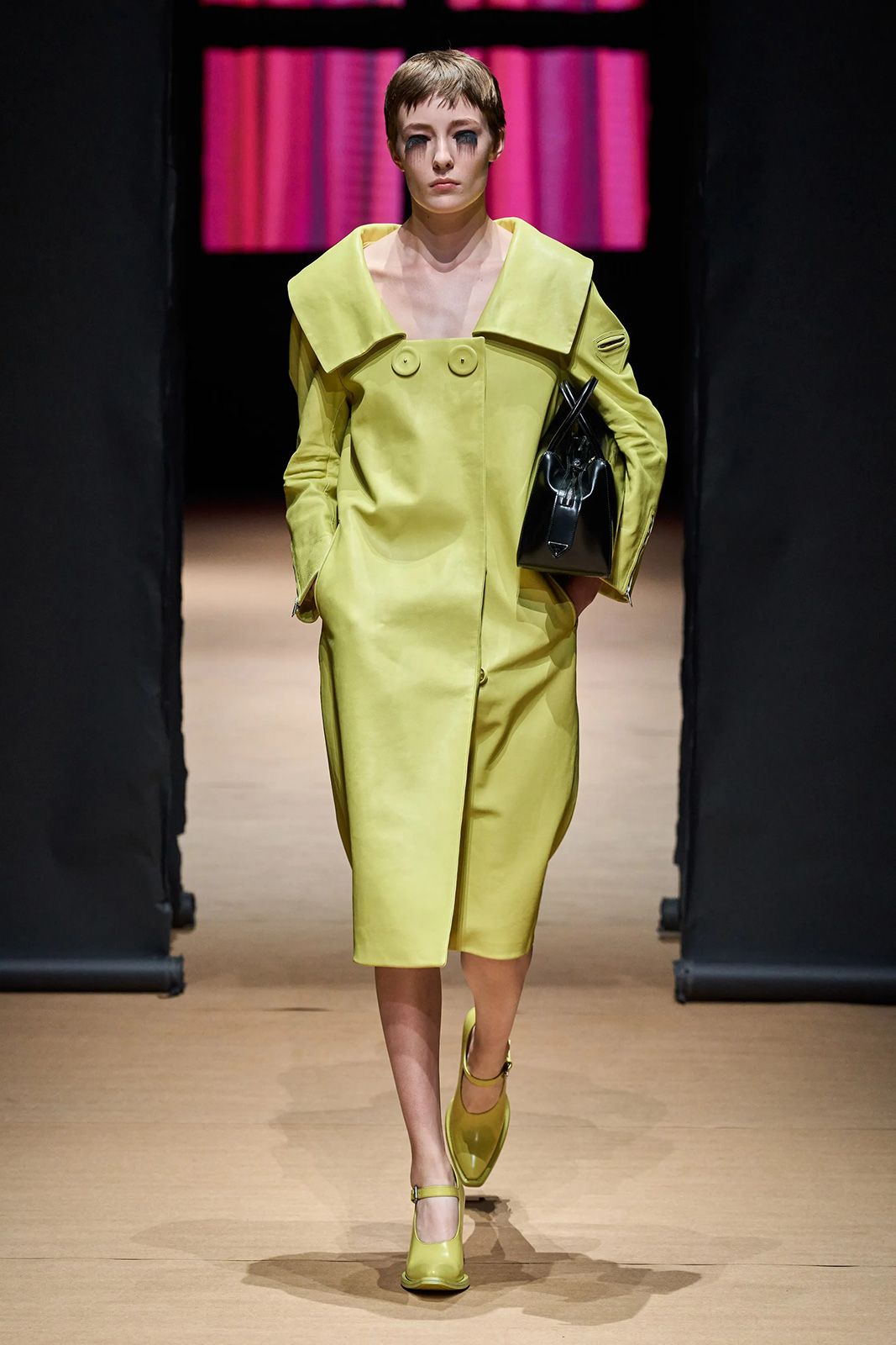 Prada Spring 2023 Metalmagazine 43.jpg
