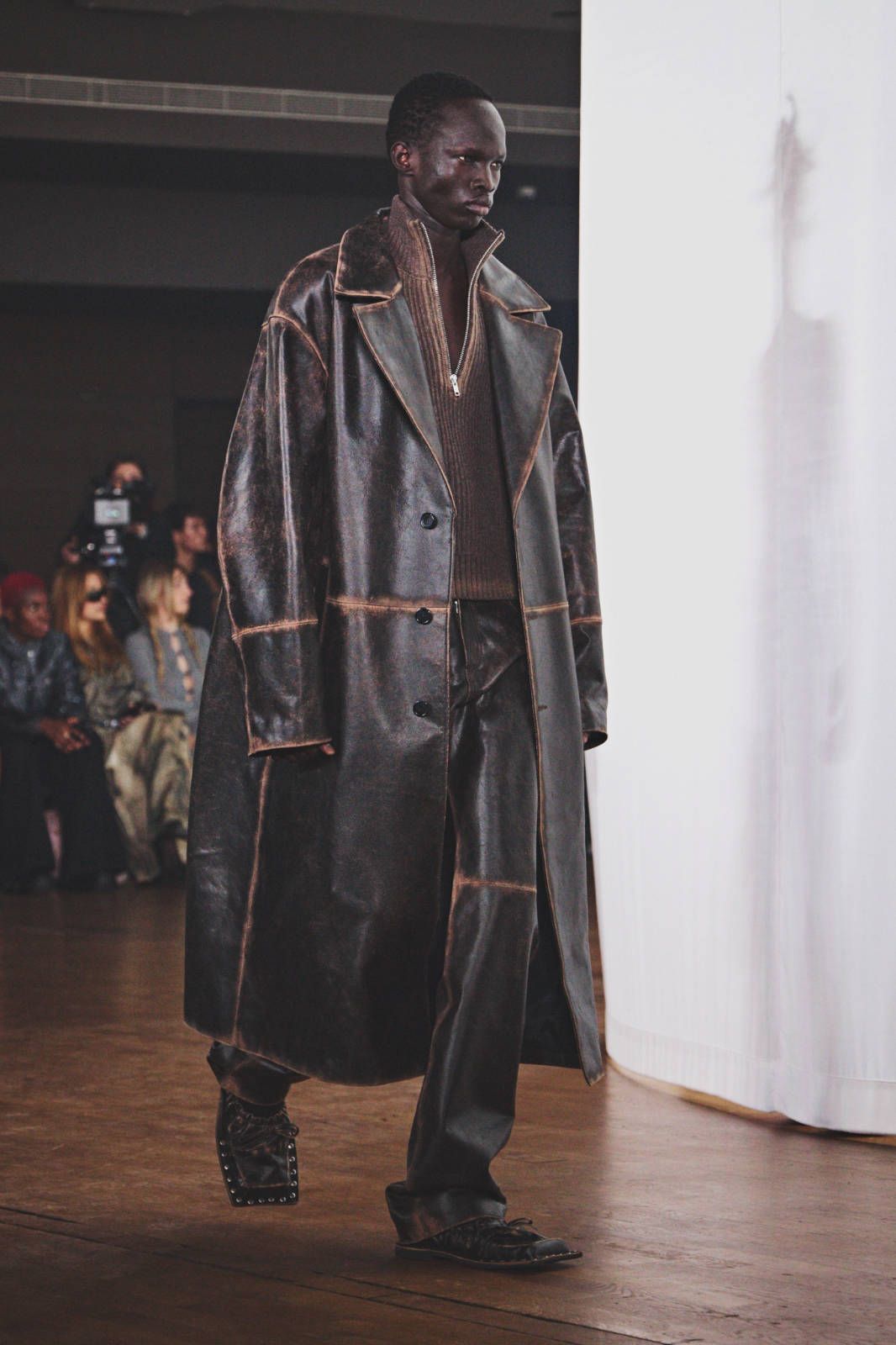 Camperlab_fw26_runway_press_look_16.jpg
