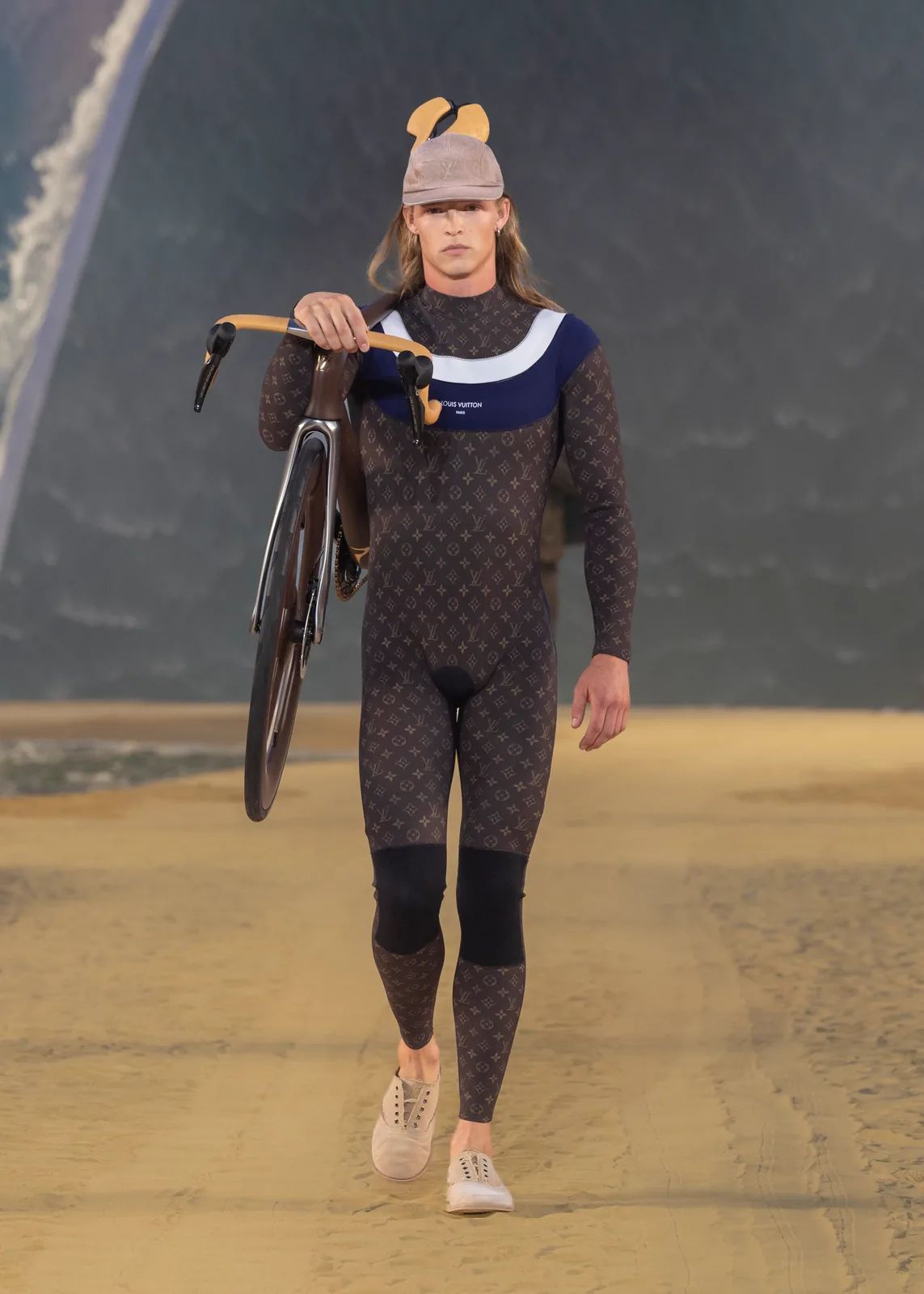 metal-louis-vuitton-men-ss27-36.webp