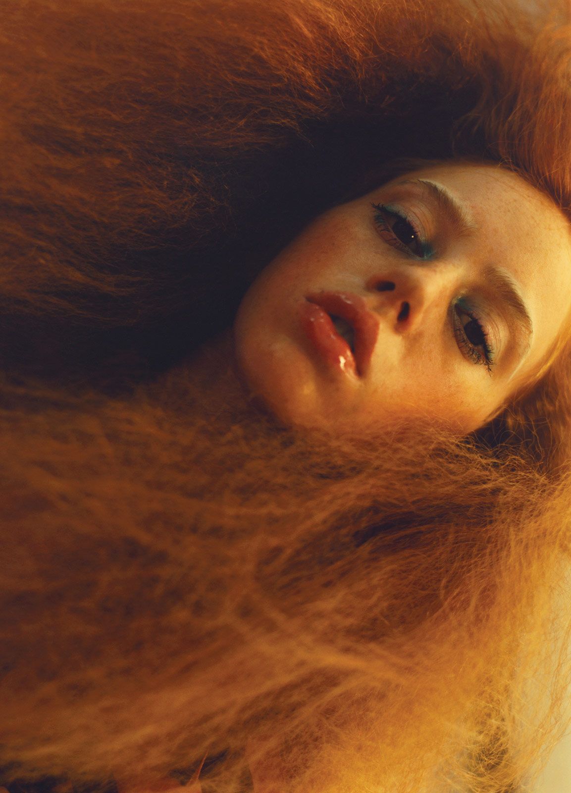 Lucie Rox Metalmagazine 15.jpg