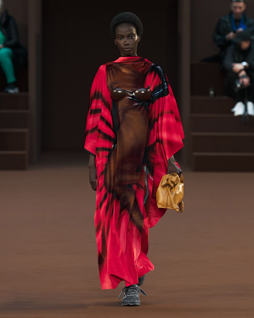 Loewe F W22 Metalmagazine 22.jpg