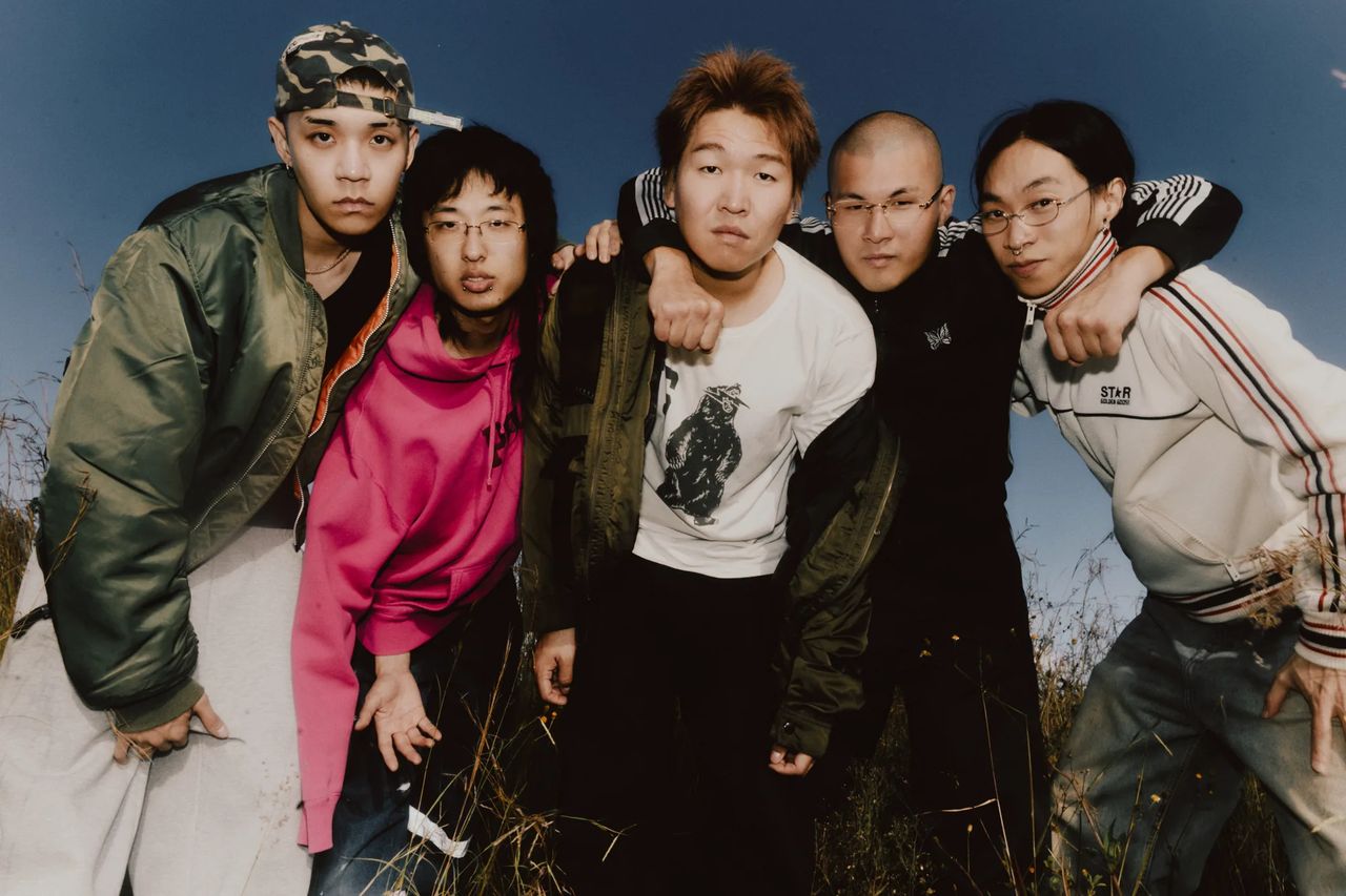 metal-1300-04.webp
