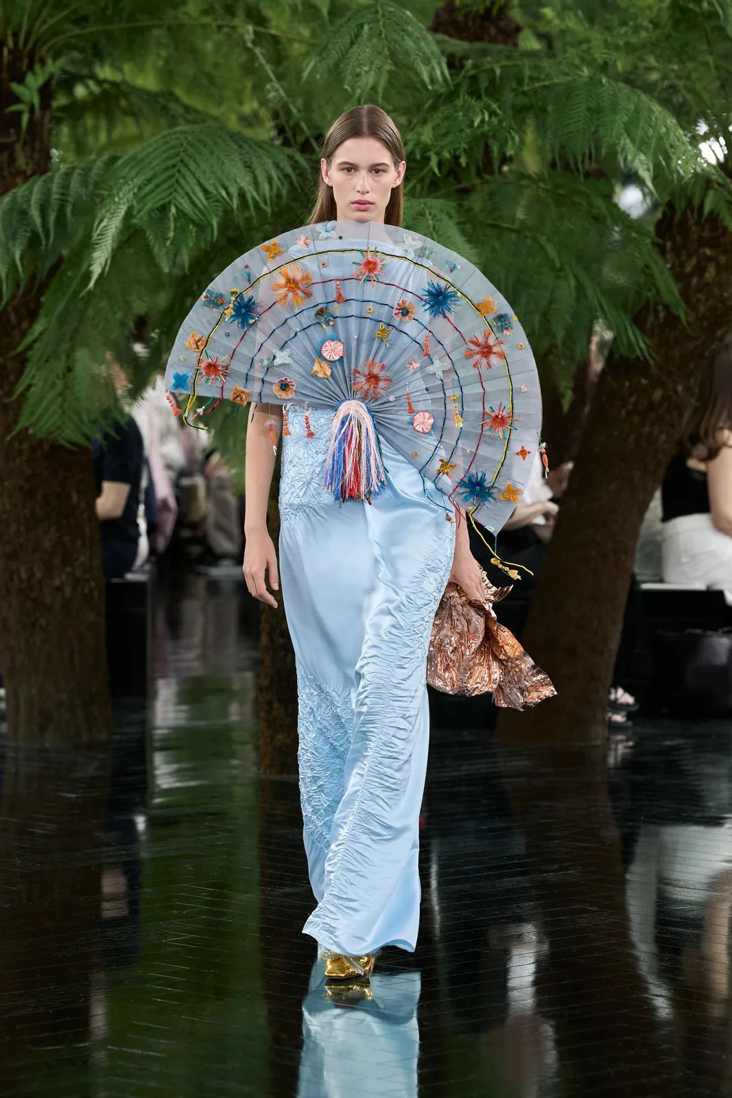 metal-dior-haute-couture-f-w-2026-15.webp