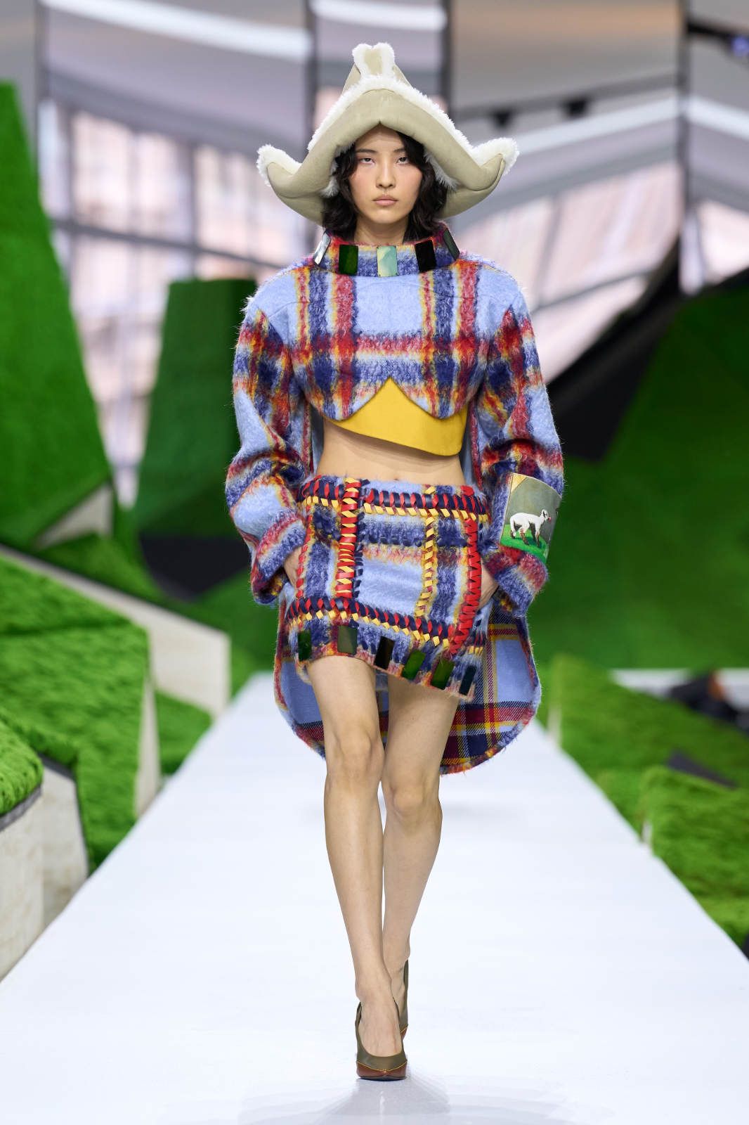 Louis_Vuitton-FW-2026_19.jpg