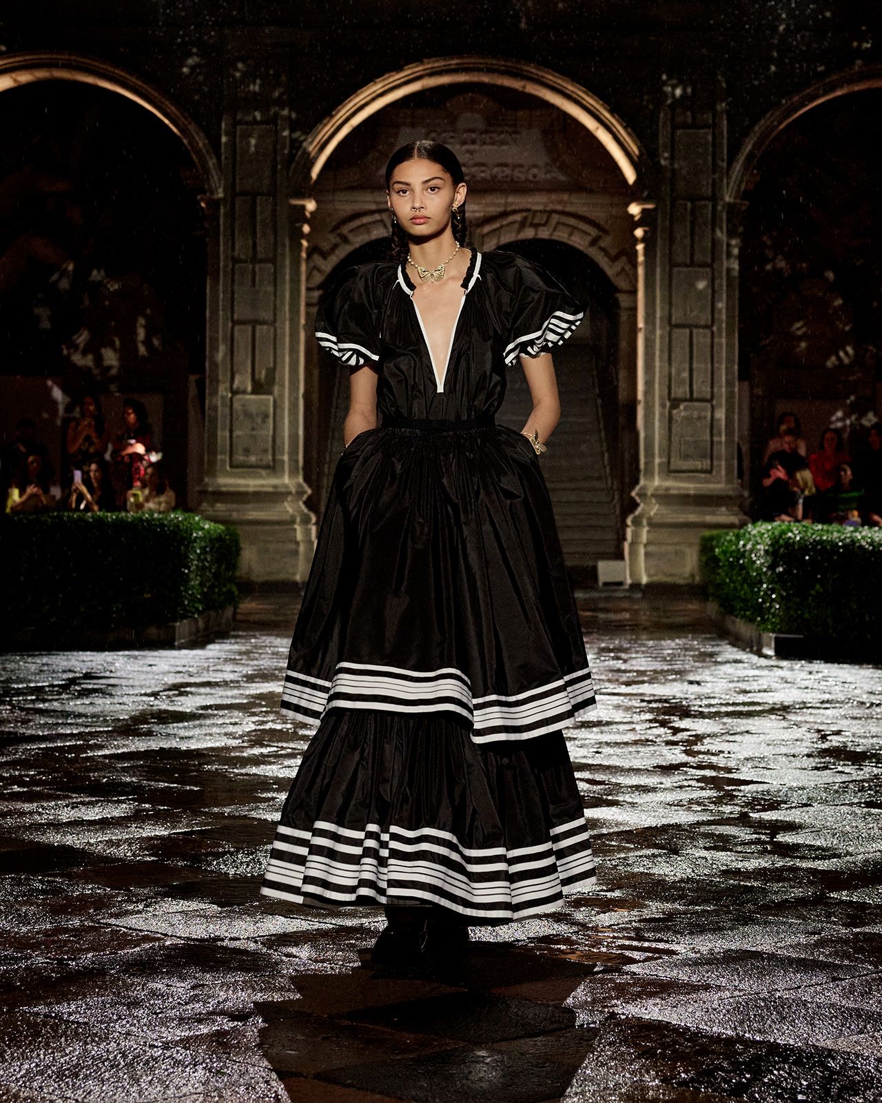 Dior Cruise 2024 35.jpg