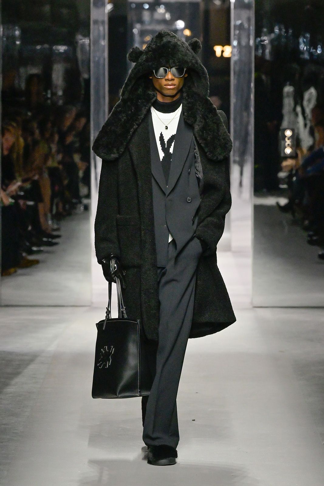 Benetton Fw23 Runway Press Look05.jpg