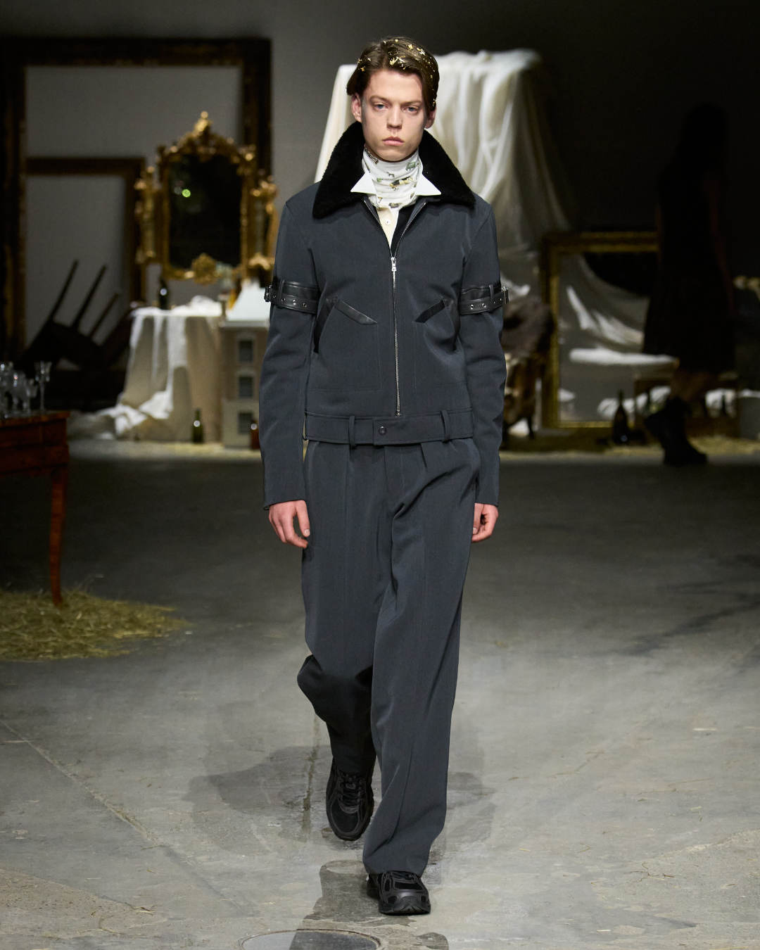 Oscar Oyuang F26 Look 21.jpg