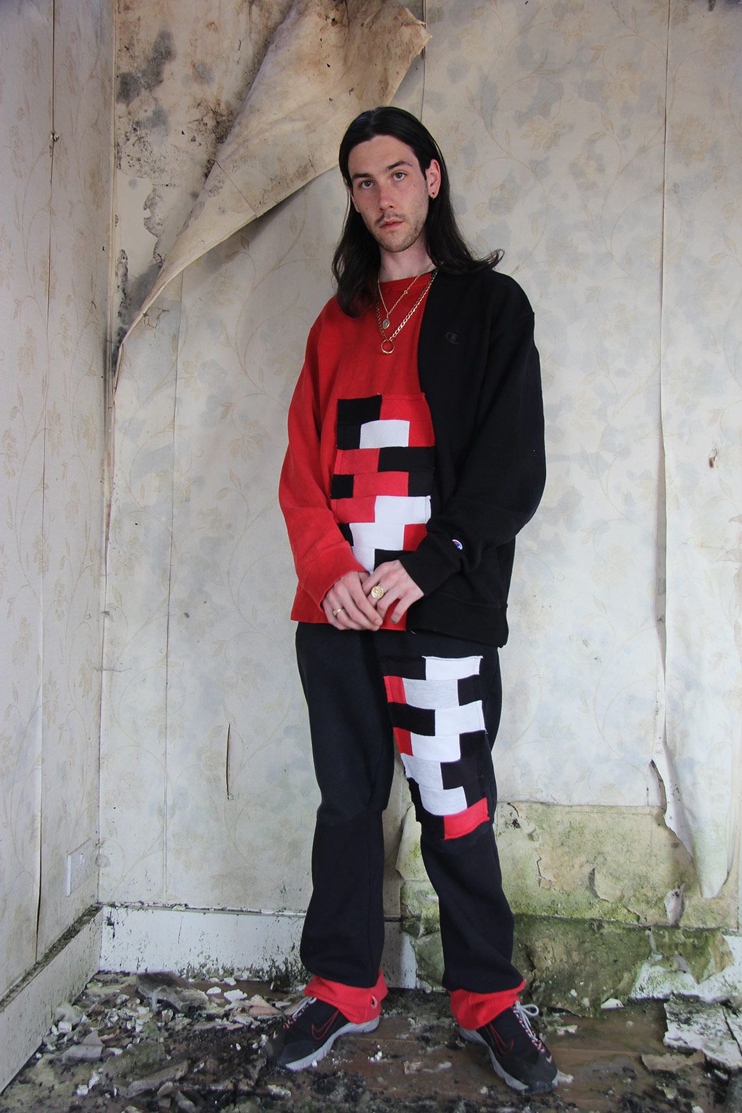 Donk Wear Metalmagazine 11.jpg