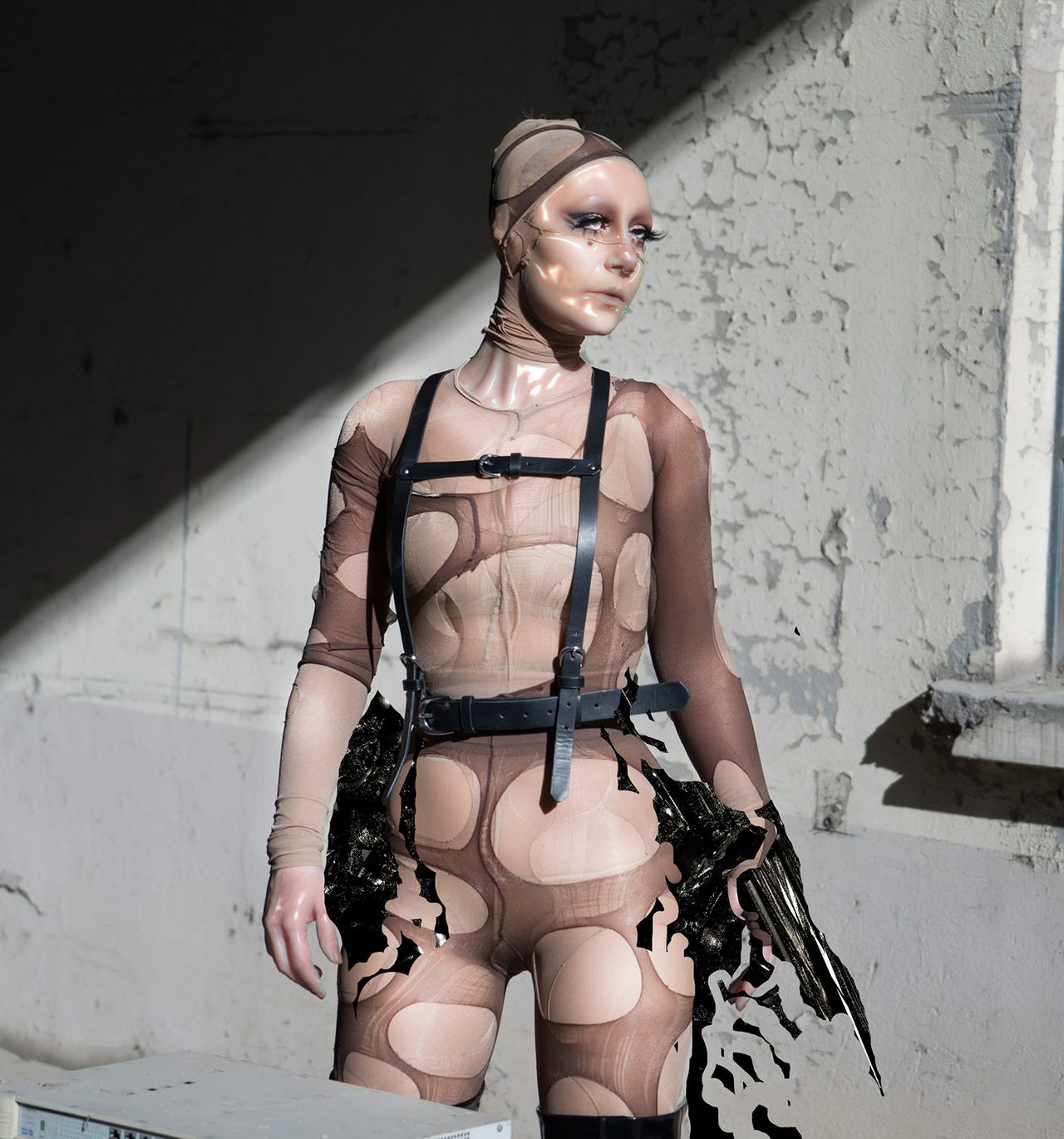 Johanna Invrea Metalmagazine 19.jpg