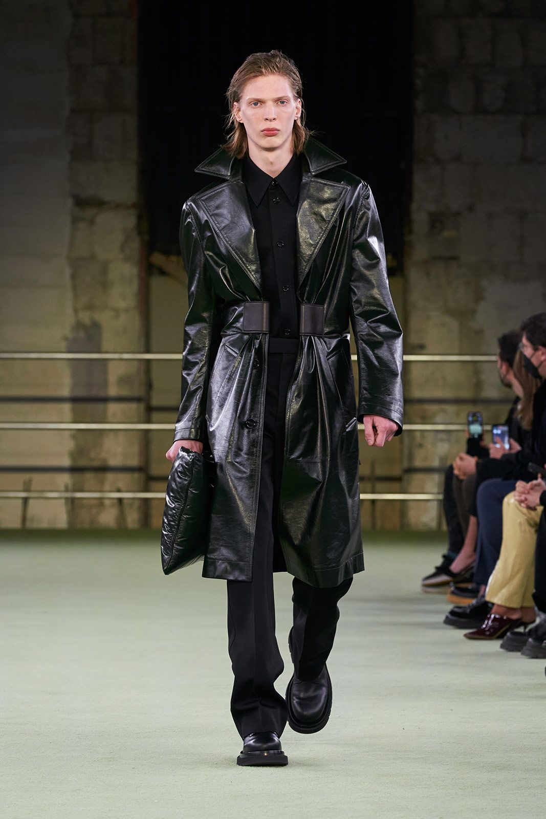 Bottega Veneta W22 004.jpg