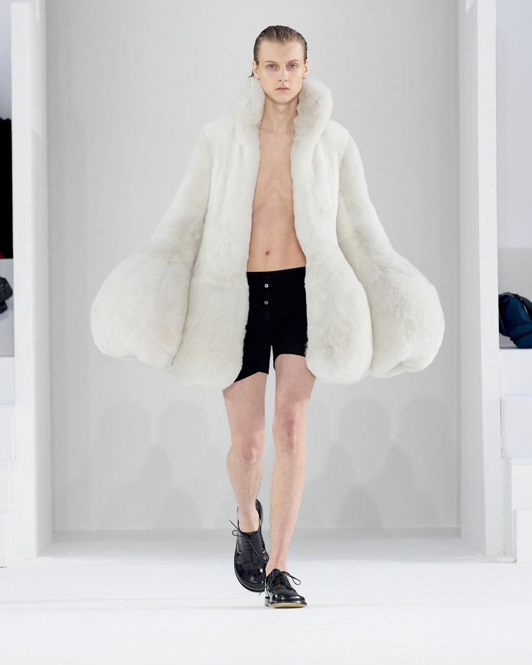 Loewe F W 2023 Metalmagazine 46.jpg