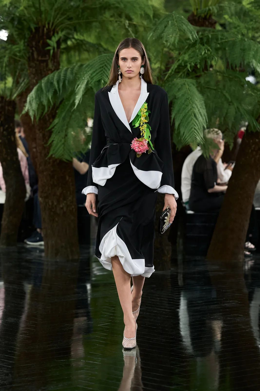 metal-dior-haute-couture-f-w-2026-36.webp