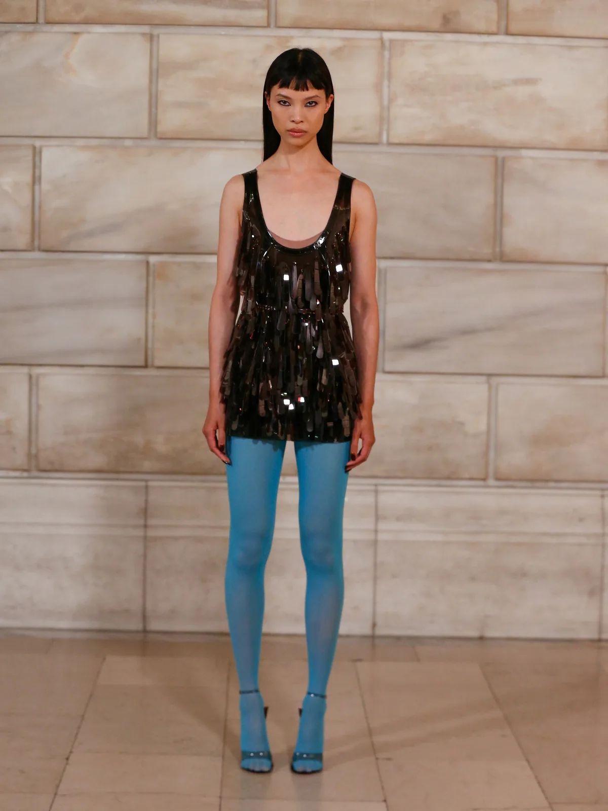 metal-marc-jacobs-25.webp