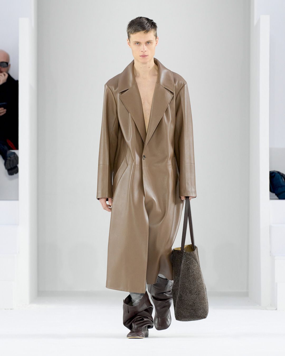 Loewe F W 2023 Metalmagazine 41.jpg