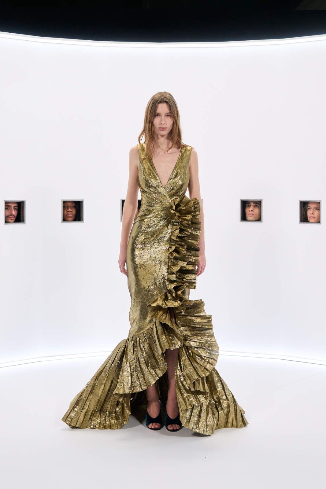 Valentino-Haute-Couture-2026_22.jpg