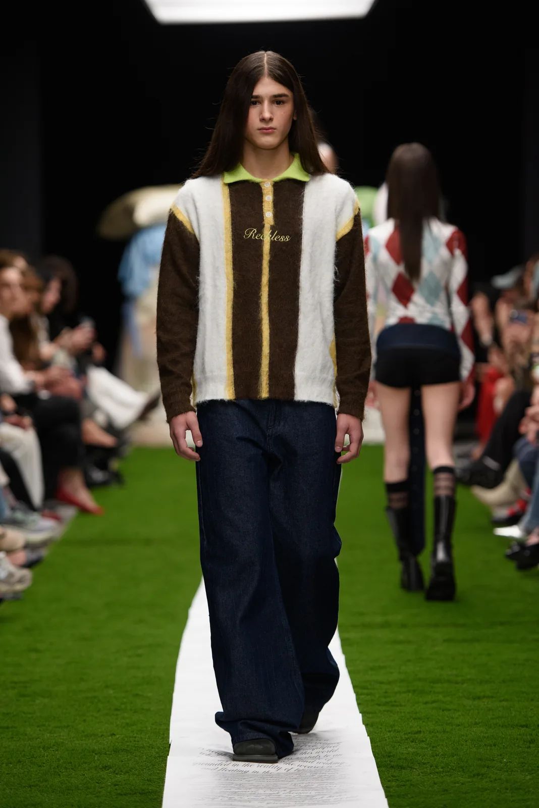 metal-mercedes-benz-fashion-week-tbilisi-01-reckless-05.webp