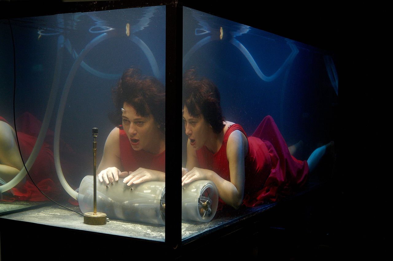 Between Music Aquasonic Metalmagazine 6.jpg