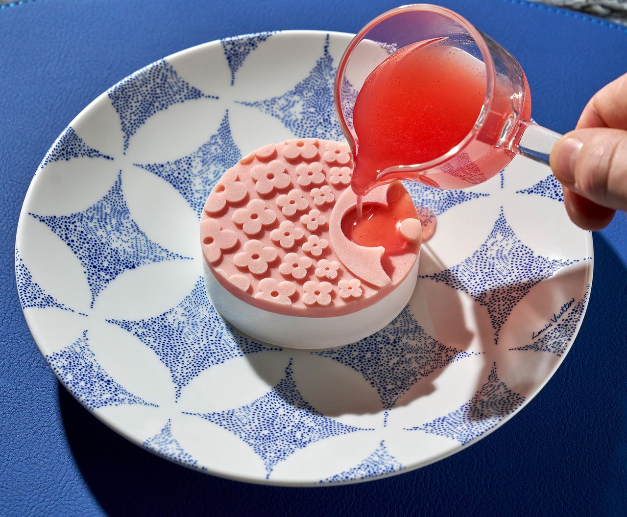 Louis-Vuitton_St-Tropez_2.jpg