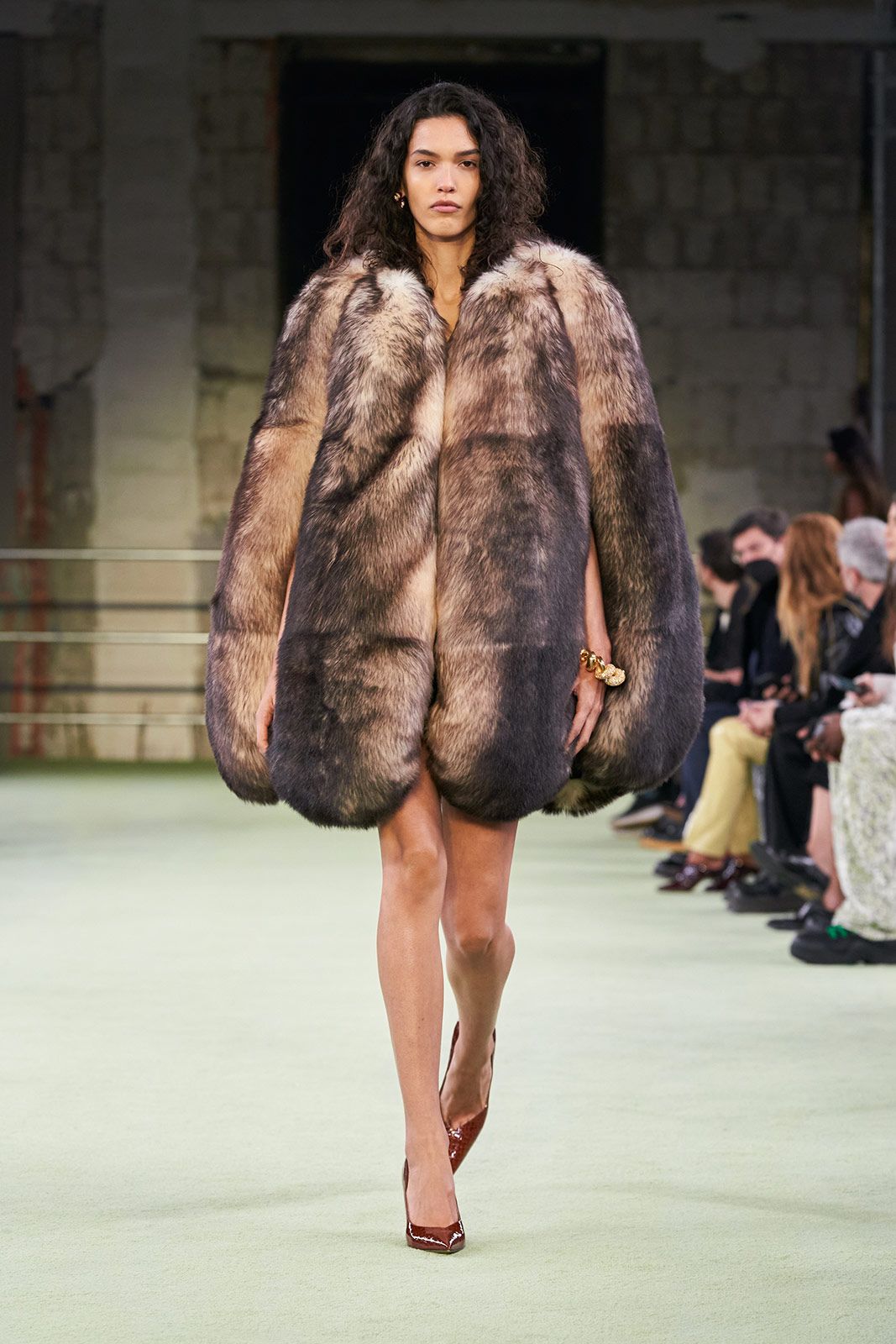 Bottega Veneta W22 044.jpg