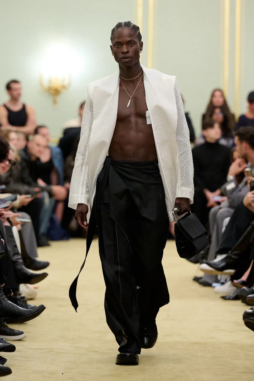 metal-berlin-fashion-week-ss27-haderlump-06.webp