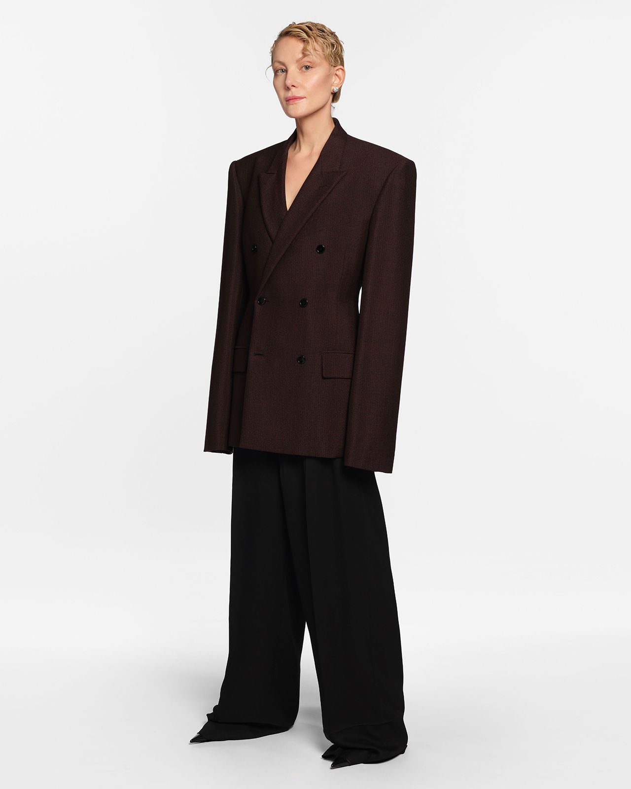 BALENCIAGA-SPRING-26-IMAGE-LOOK-2_RENATA.jpg