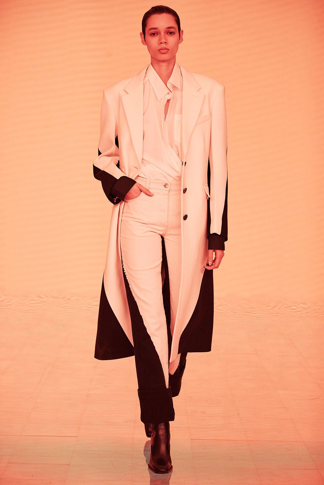 Peter Do Fall 22 Rtw New York Credit Greg Kessler Brand 5.jpg