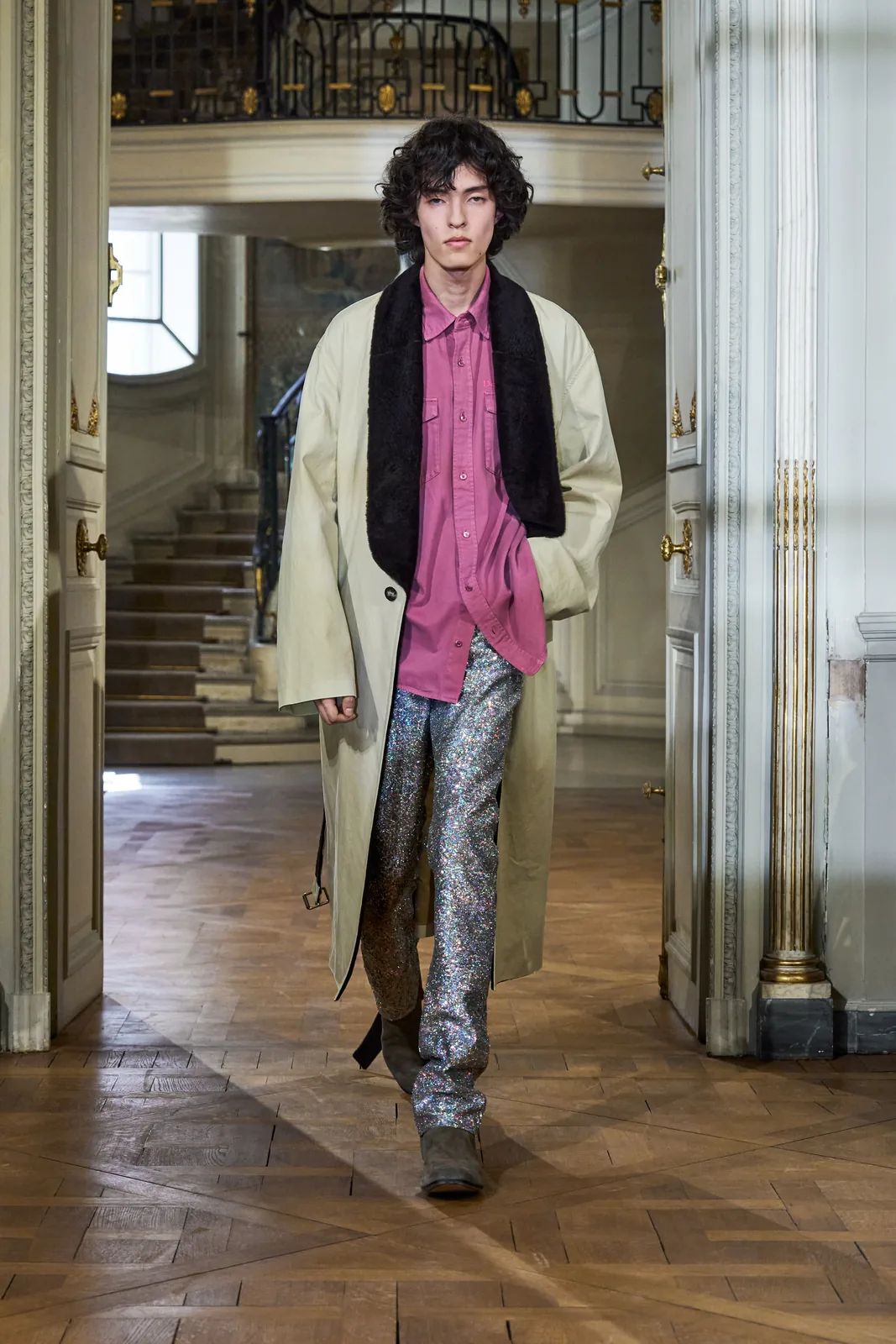 metal-dior-s-s-2027-menswear-28.webp