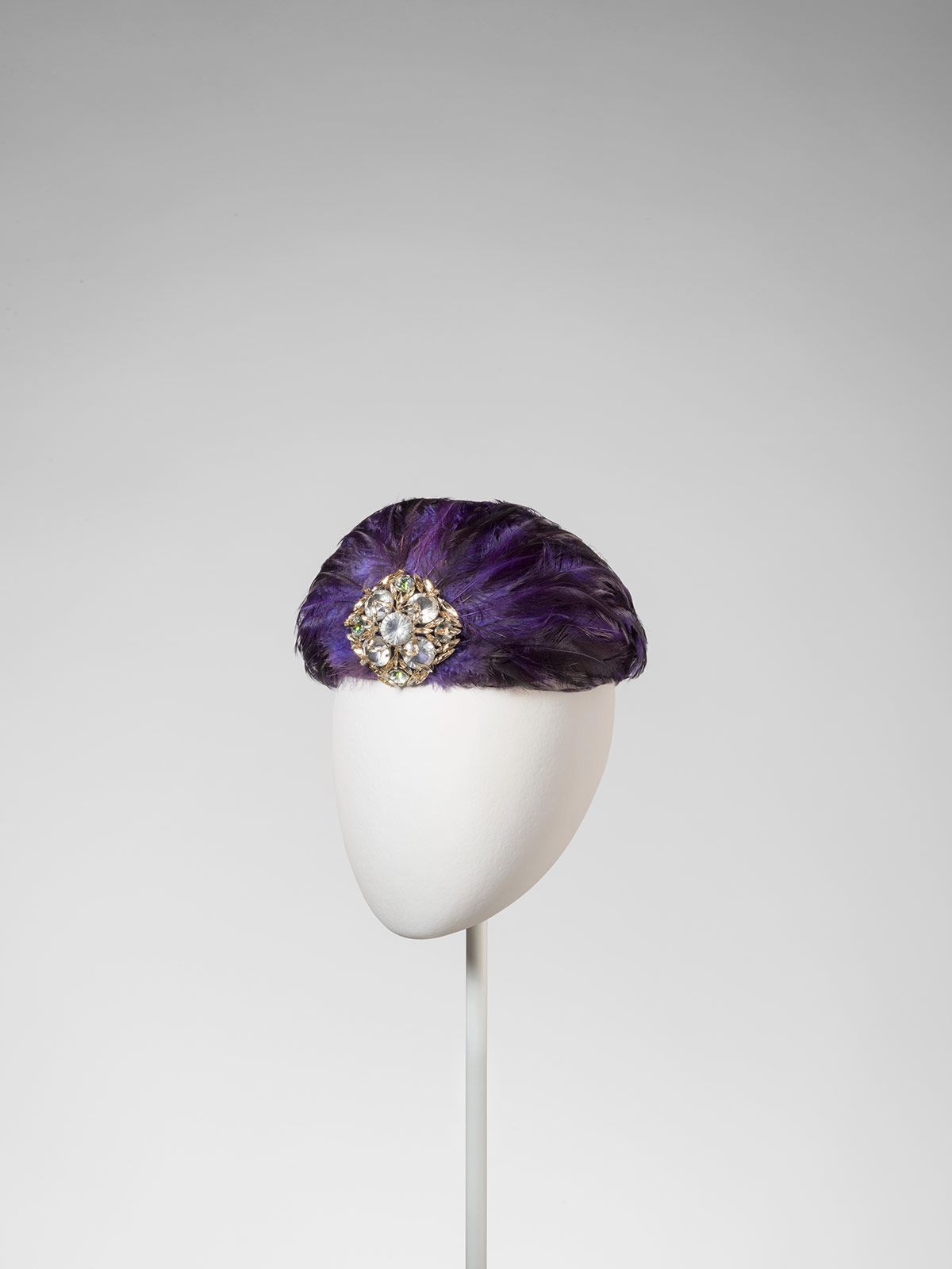 Balenciaga Laeleganciadelsombrero Metalmagazine 15.jpg
