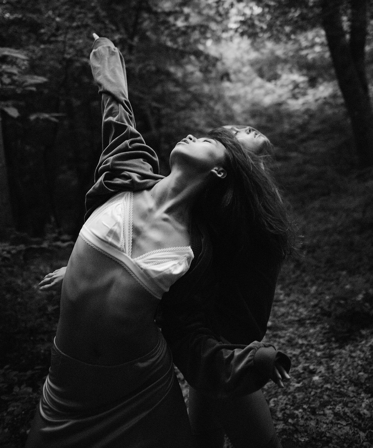 Willand Joan Dancing in the Wood Metalmagazine 19.jpg