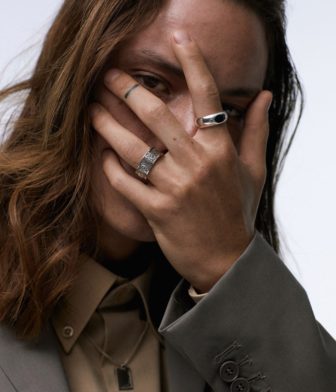 Sar Jewelry Metalmagazine 15.jpg