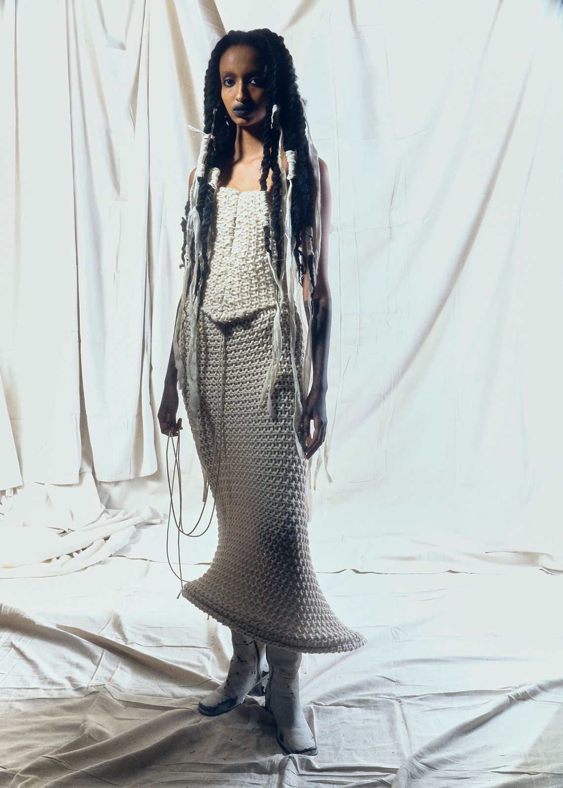 Elena Velez Metalmagazine 34.jpg