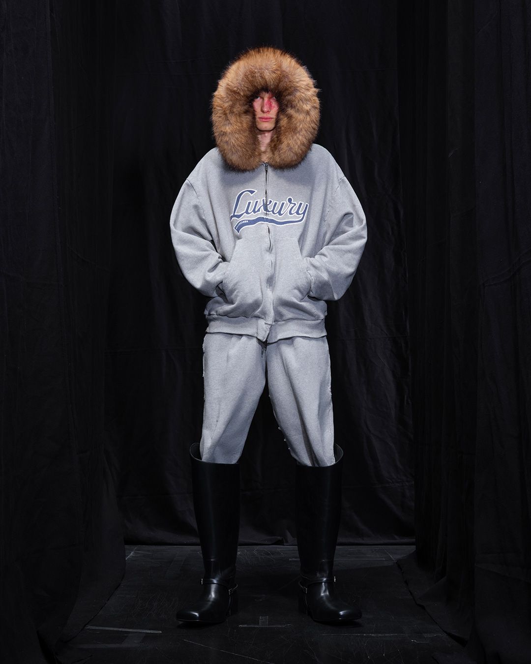 BALENCIAGA-WINTER-25-LOOK-40_JESSE.jpg