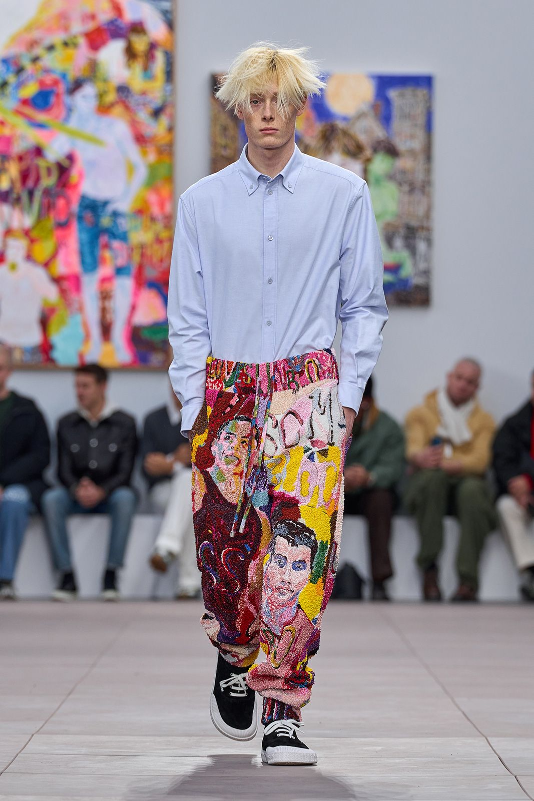 LOEWE_FW24_MW_SHOW_5.jpg