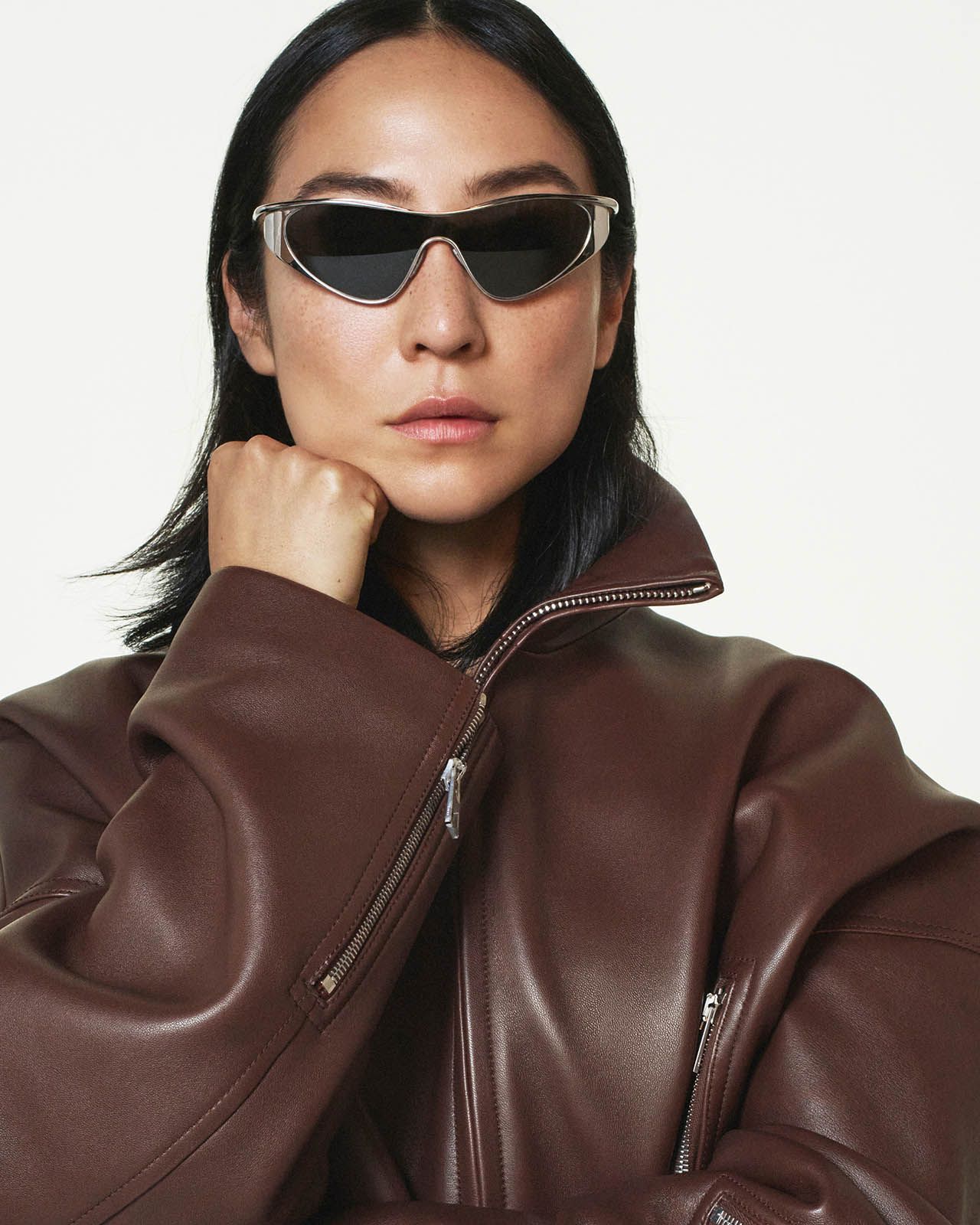 LOEWE_FW24_DAVID_SIMS_CAMPAIGN_10.jpg