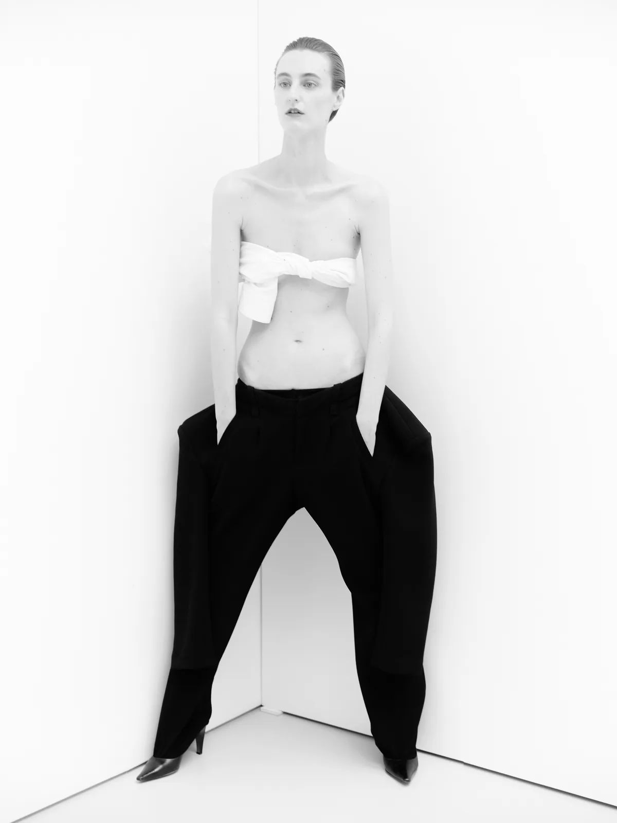 metal-editorial-kessia-metal-54-11.webp