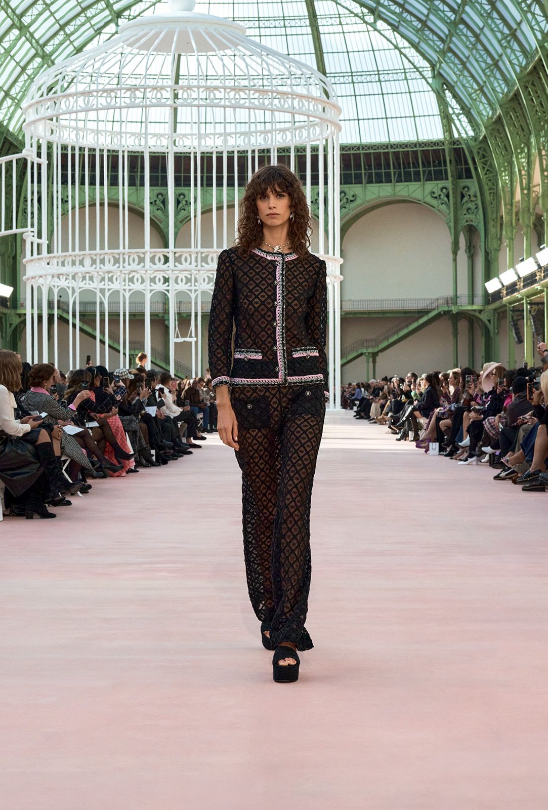 metal-chanel-ss-25-17.jpg