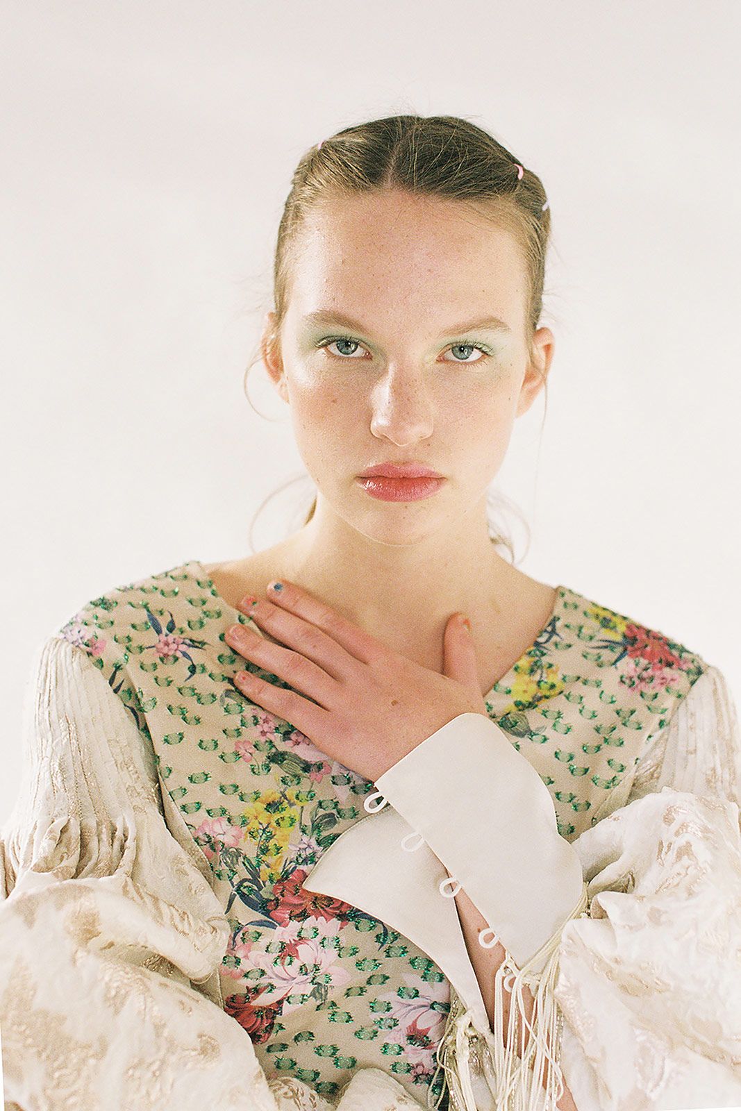 Xanthe Hutchinson Metalmagazine15.jpg