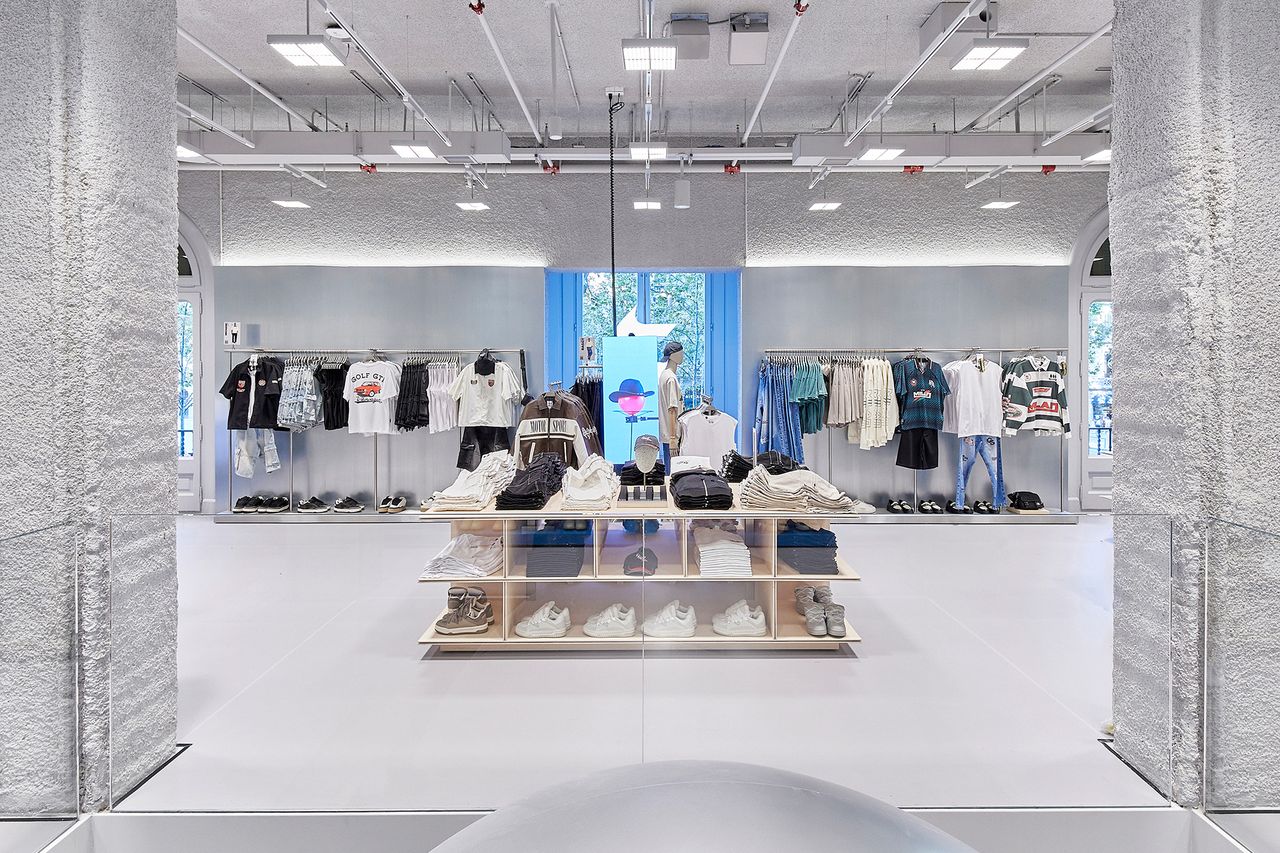 2024_07_31_BERSHKA_bcn_00195.jpg