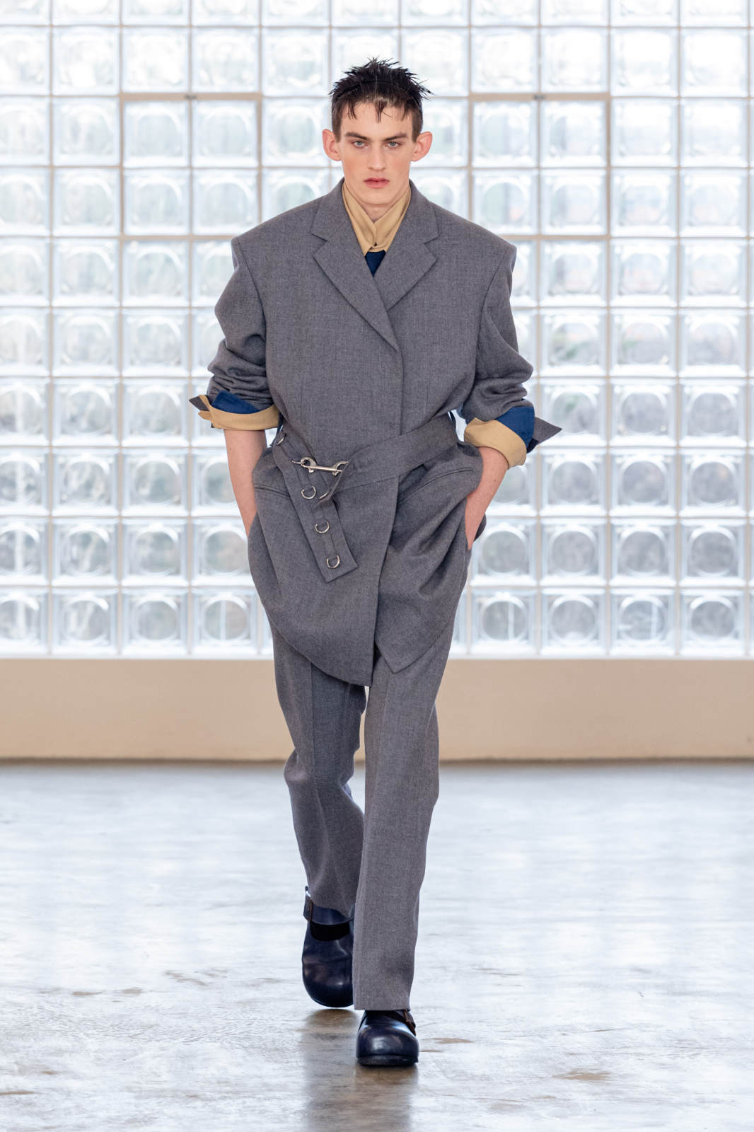 PRONOUNCE_FW26-27_2x3_look_01.jpg