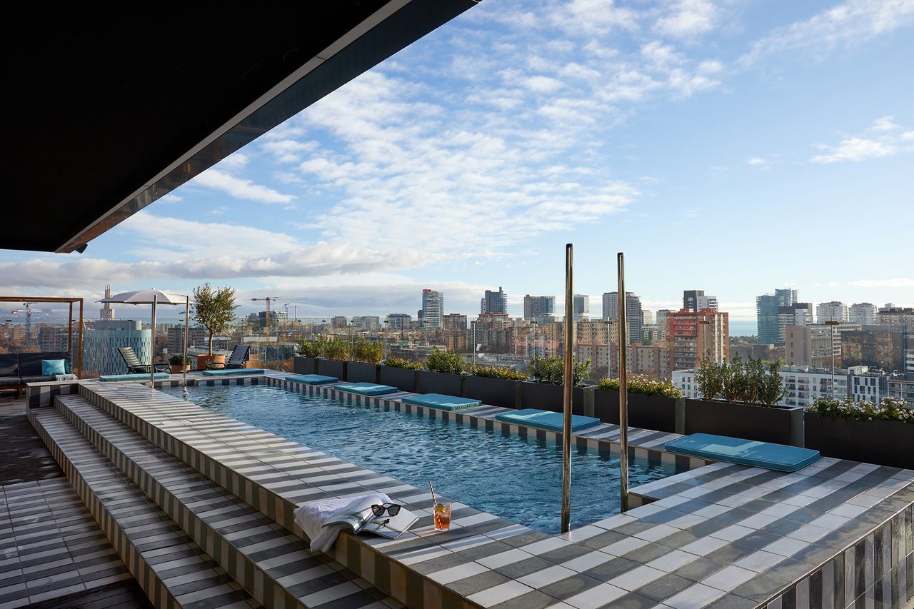 The Social Hub Barcelona Rooftop Pool 1.jpg