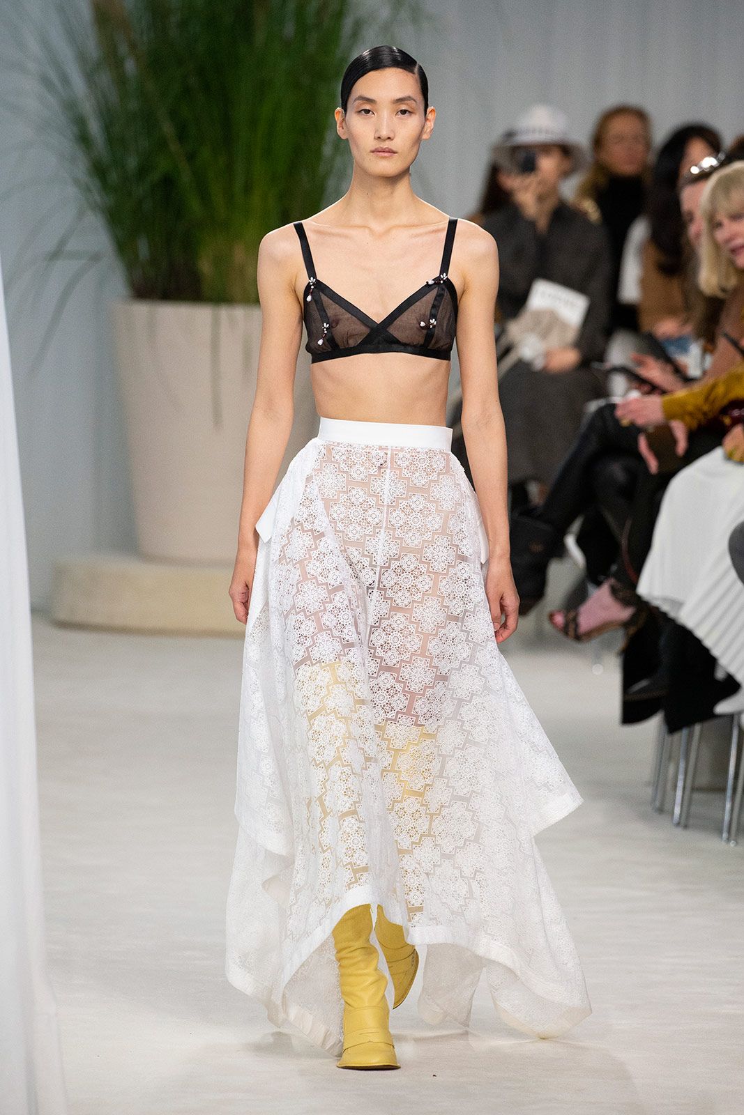 Loewe Women S S20 Look 4.jpg