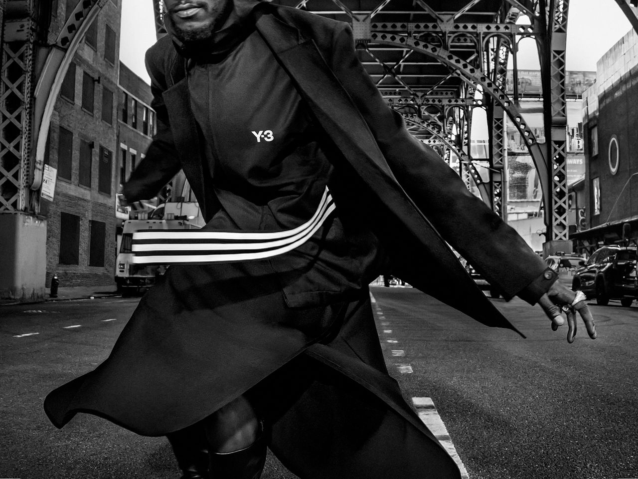 Y-3_FW24_Campaign_2.jpg