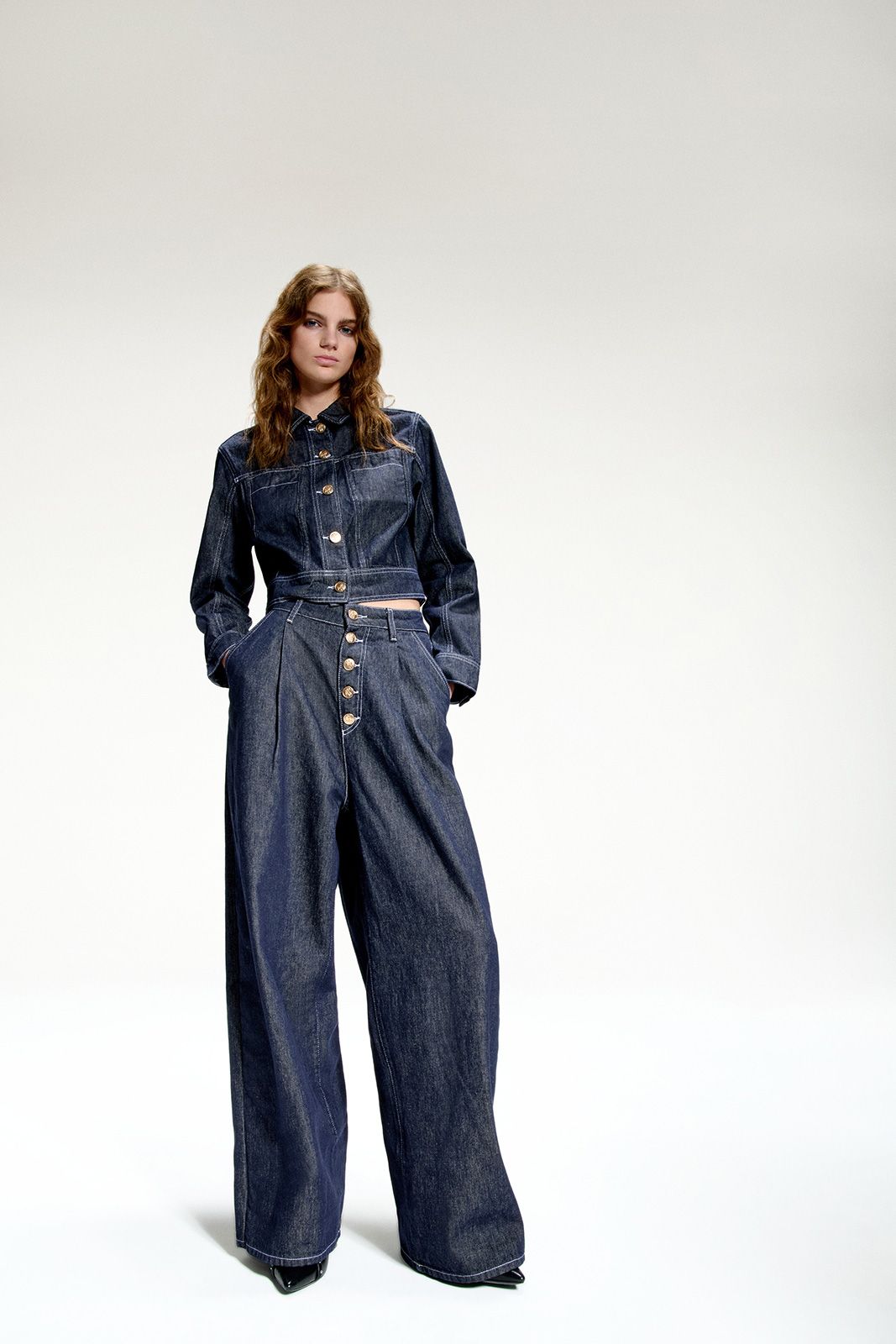 Karl_Lagerfeld_Resort_2025_-7.jpg