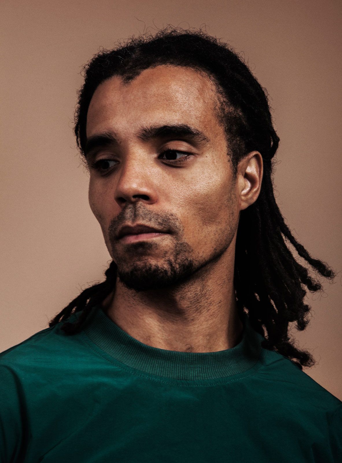 Akala0110 Hr.jpg