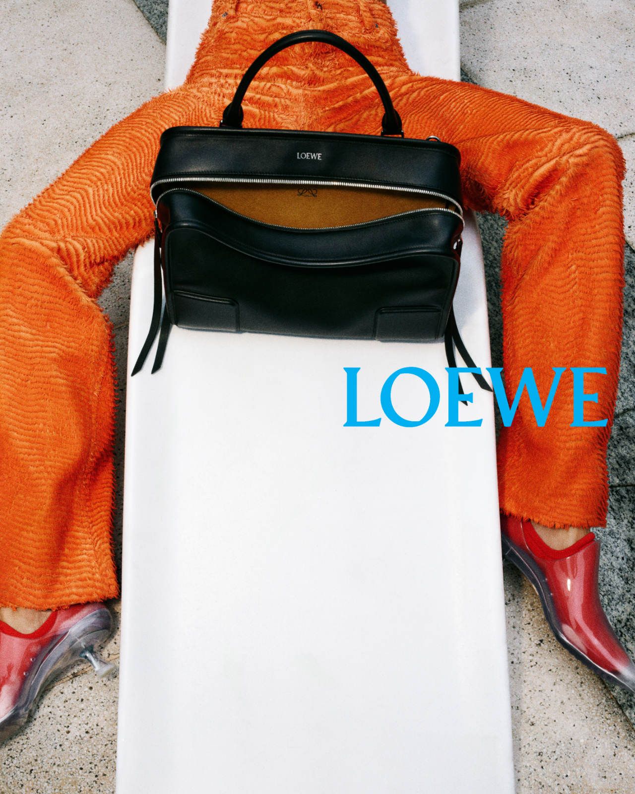 LOEWE SS26 CAMPAIGN STILL LIFE 5.jpg