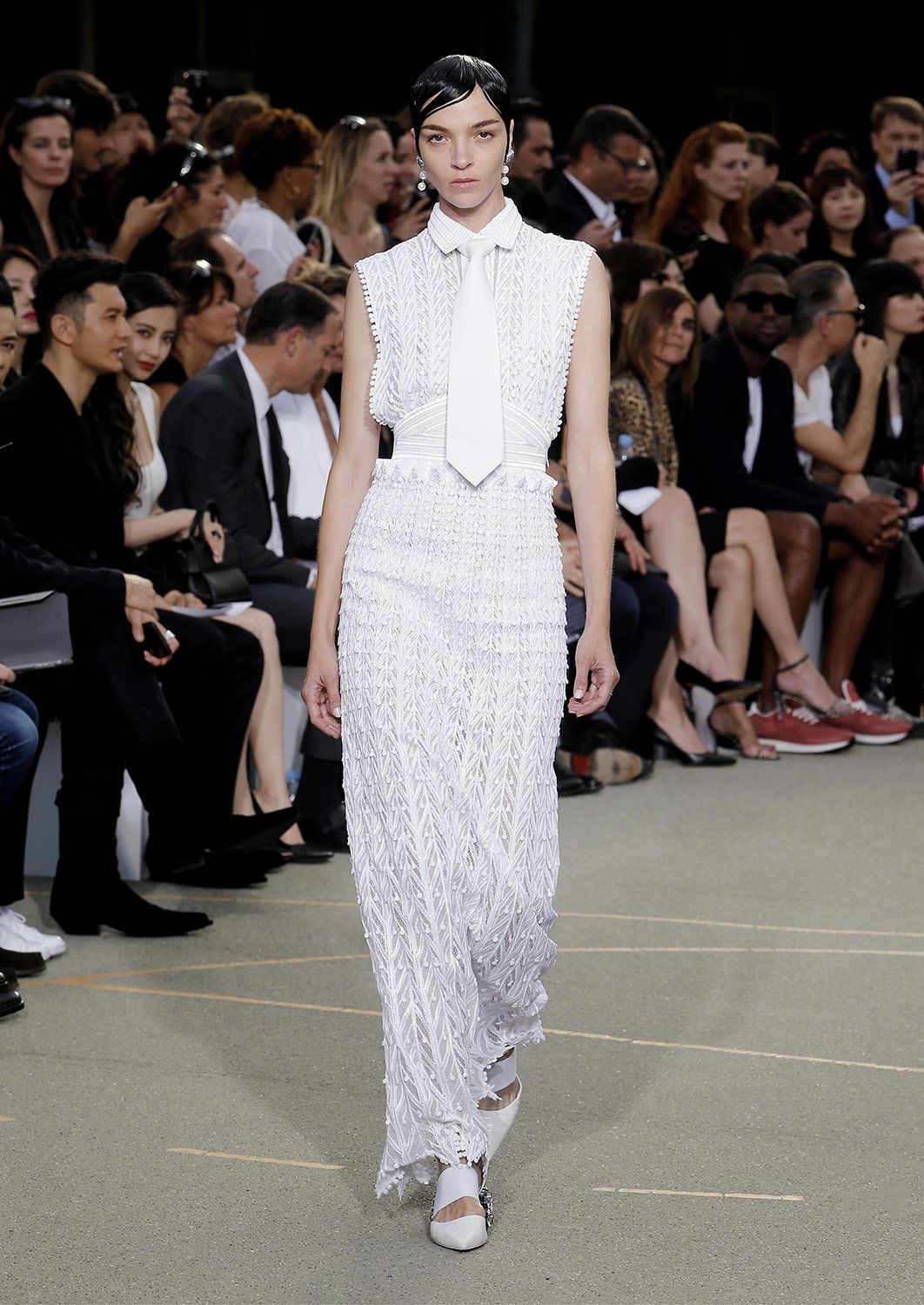 Givenchy S S17 Metalmagazine 36.jpg