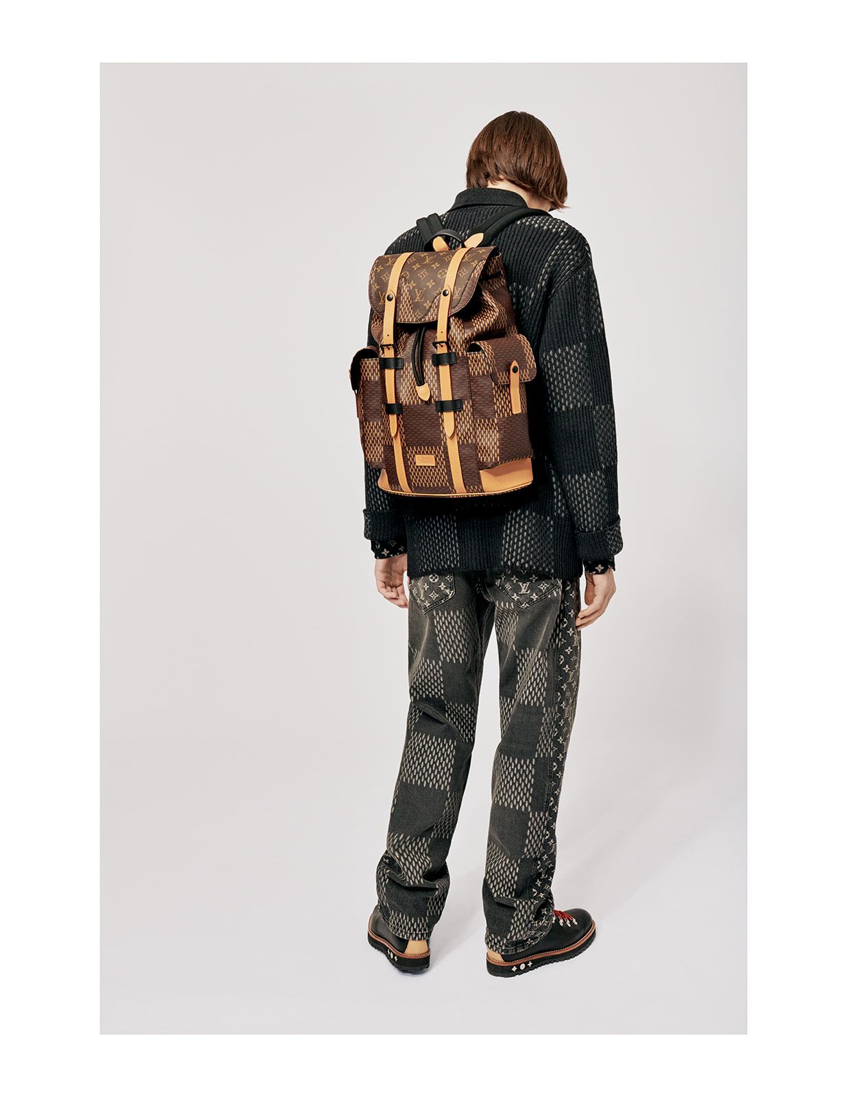 Louis Vuitton L V2 Metalmagazine 16.jpg